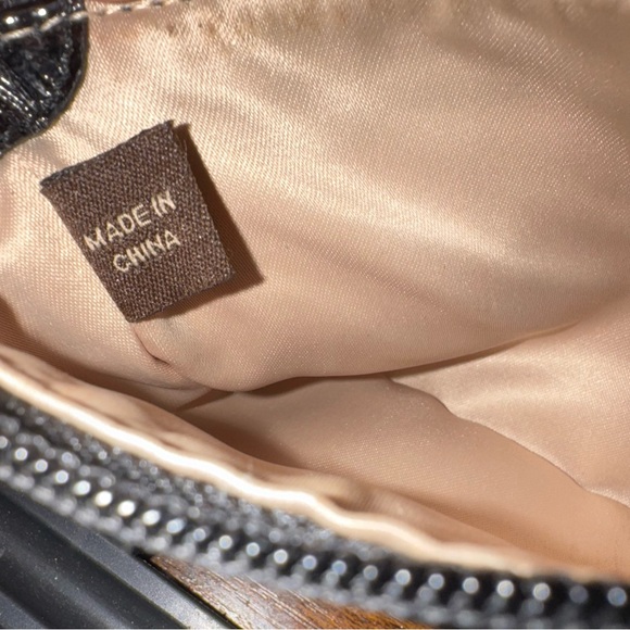 Coach leopard print wristlet - Picture 4 of 4